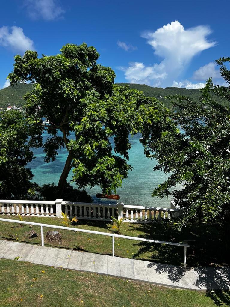 Bequia Plantation Hotel Port Elizabeth Ngoại thất bức ảnh