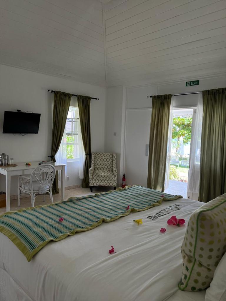 Bequia Plantation Hotel Port Elizabeth Ngoại thất bức ảnh